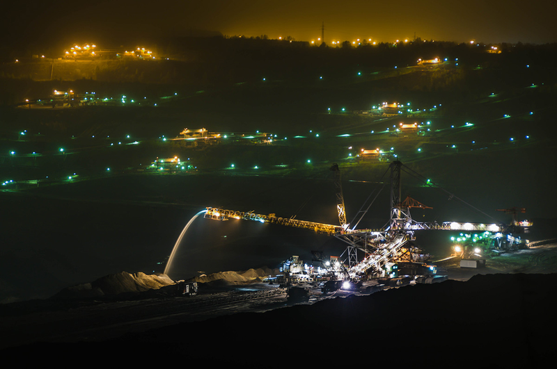 Illustration for article titled 24 Digging Machines That Created a World Beneath Our Feet